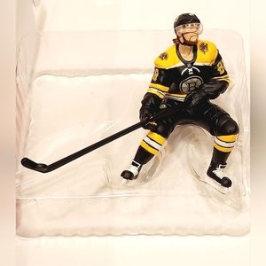 HALLMARK Christmas Ornament, 2022 NHL Boston Bruins David Pastrnak